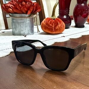DIFF Bella II black sunglasses